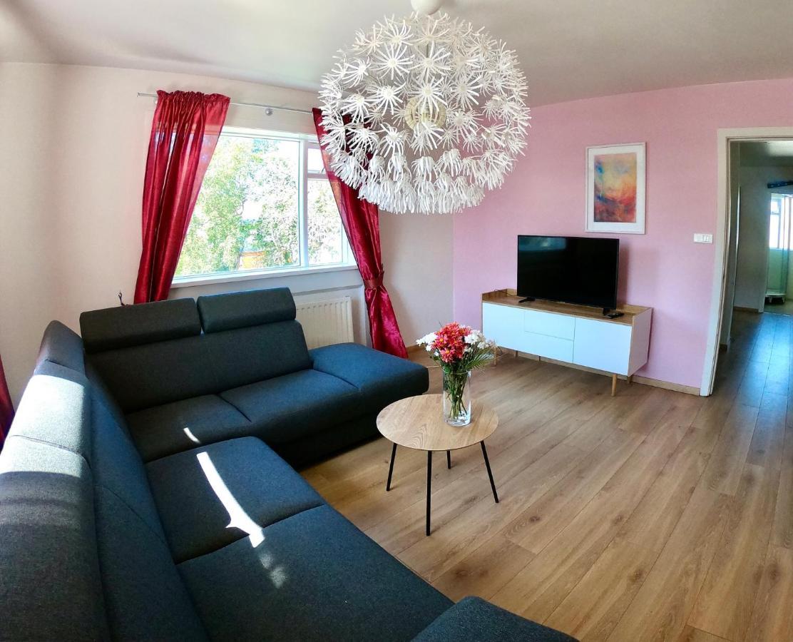 Pearl Of The North Apartments Акурейри Экстерьер фото